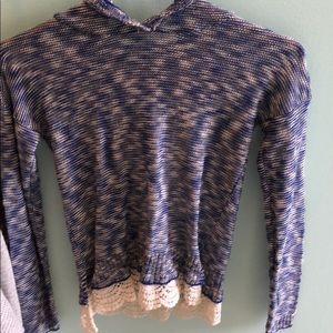 Cute girls thin sweater